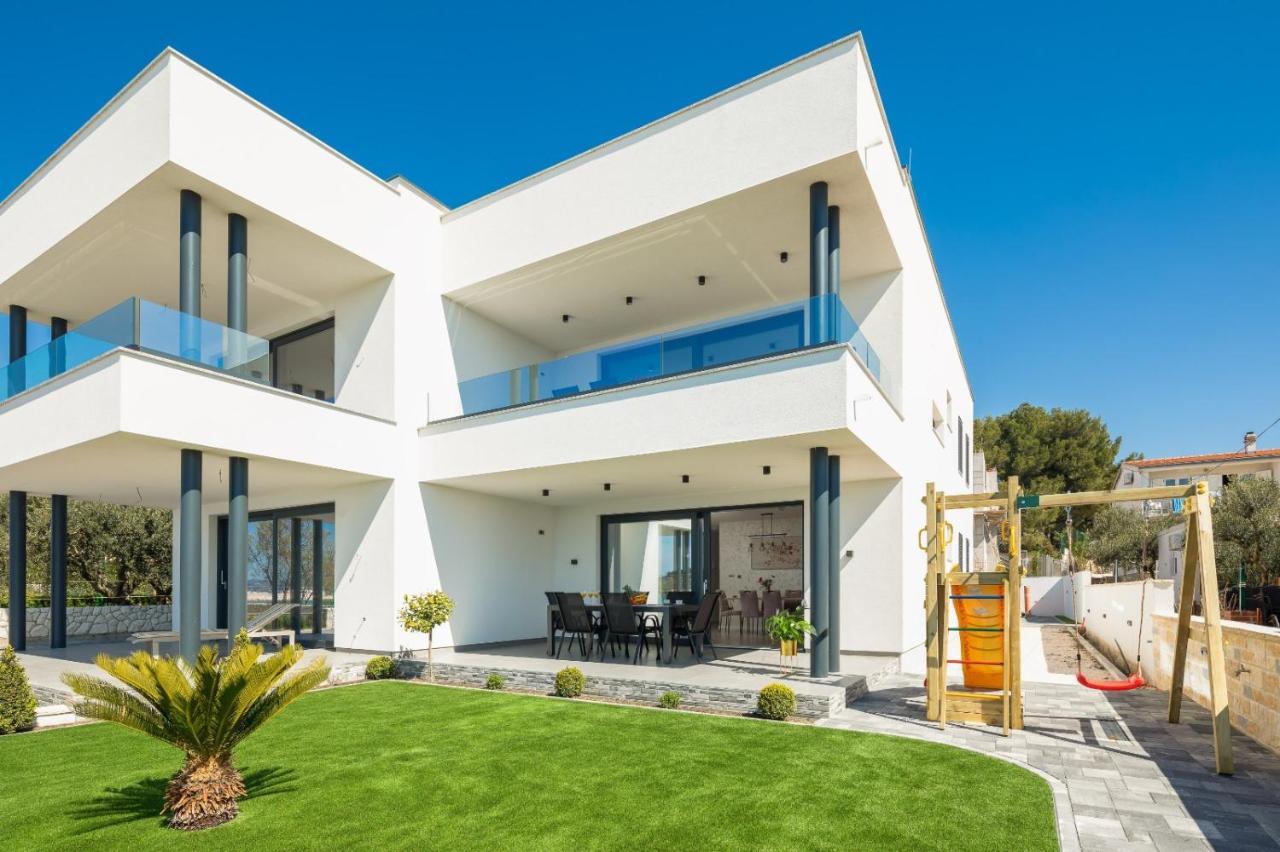 Luxury Apartment Sea Pakostane Exterior photo