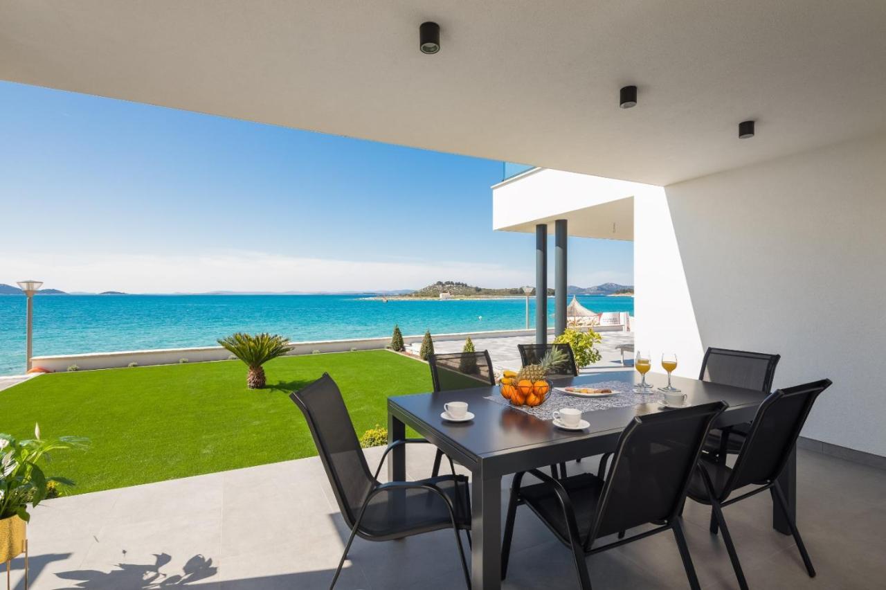 Luxury Apartment Sea Pakostane Exterior photo
